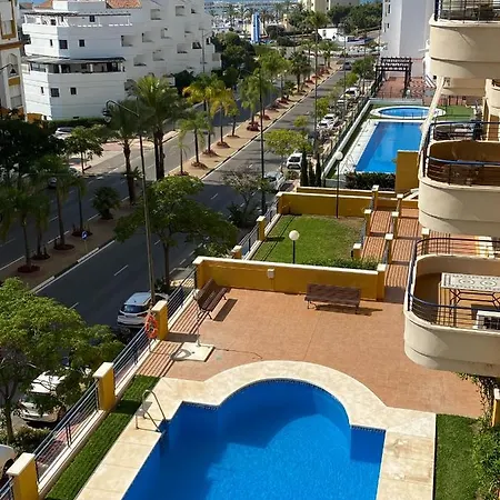 Lejlighed Port, 1 Bedroom - Only 5 Minutes Walk Into Port *