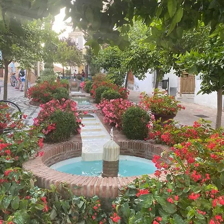 Port, 1 Bedroom - Only 5 Minutes Walk Into Port Estepona