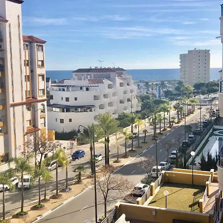 Port, 1 Bedroom - Only 5 Minutes Walk Into Port Estepona